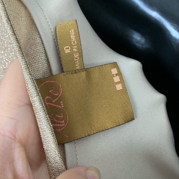 ALI RO DRESS - Picture 4 of 4